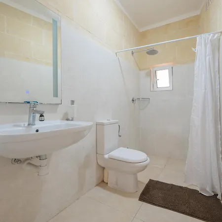 Villa Ellie Boo With Pool And Hot Tub And Games