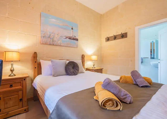 Ellie Boo With Pool And Hot Tub And Games Vila