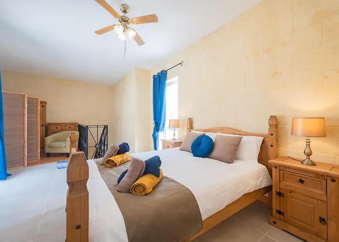 Ellie Boo With Pool And Hot Tub And Games Vila