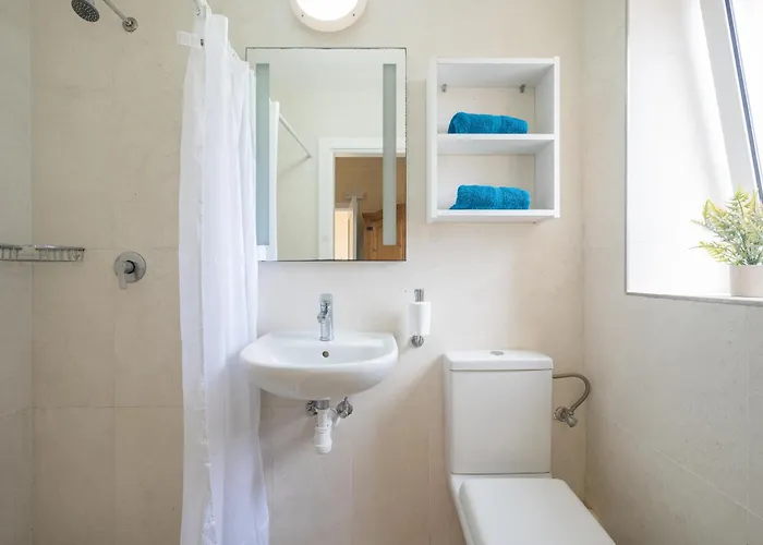 Ellie Boo With Pool And Hot Tub And Games *